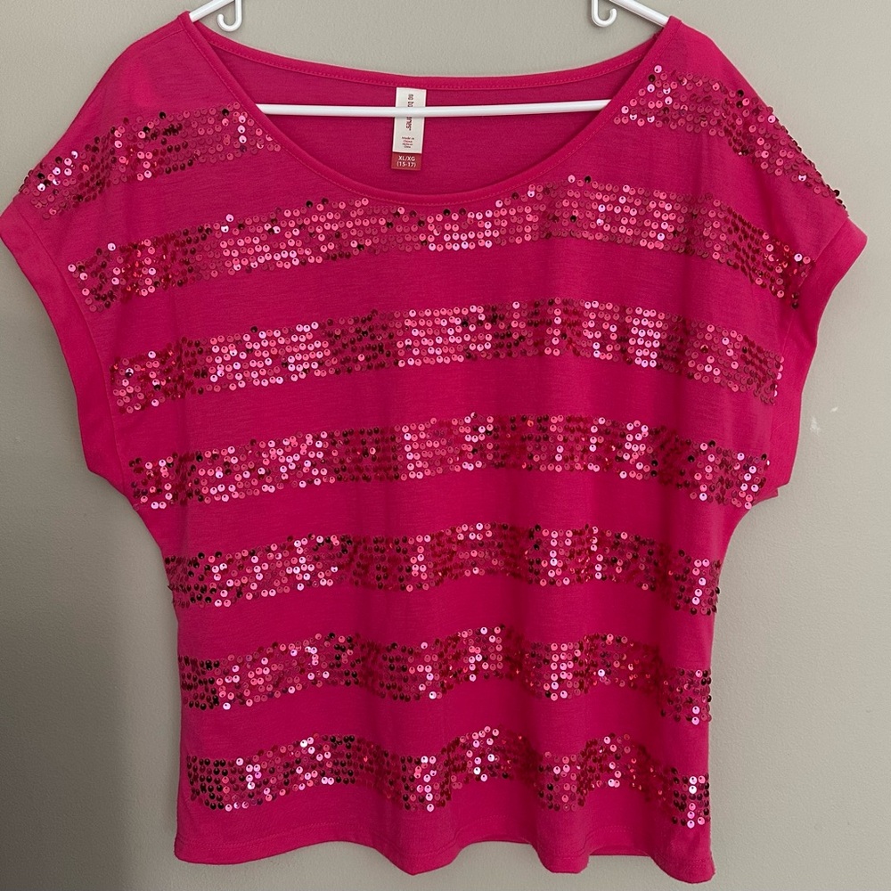NO BOUNDARIES size XL, Pink Sequin Striped Shirt.